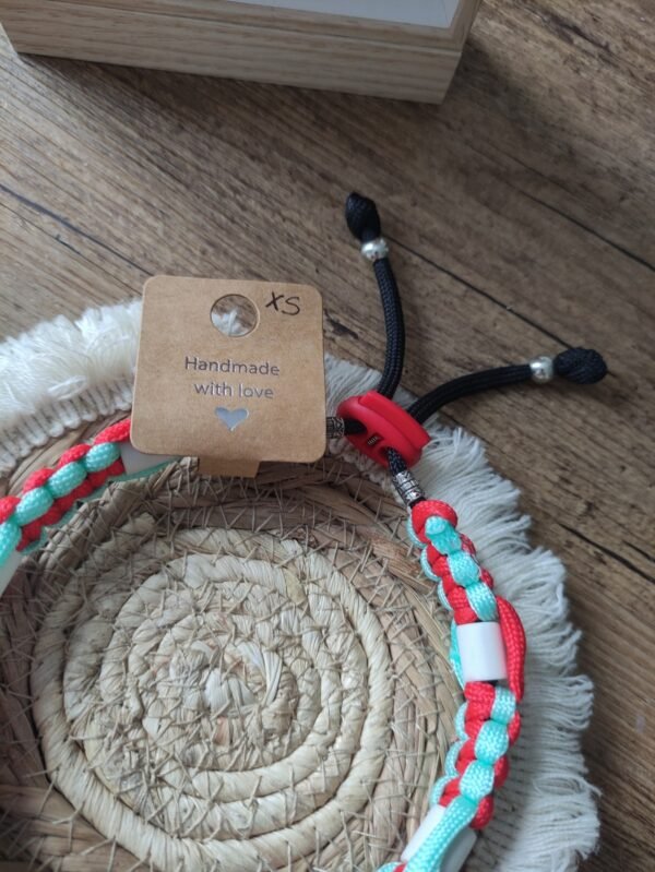 Collier anti-tiques Sally – Image 3