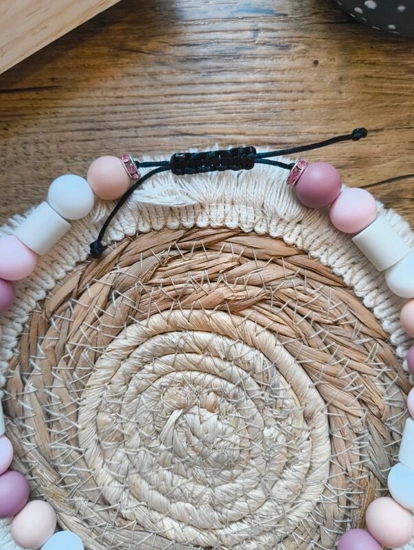 Collier anti-tiques Gumiho - S – Image 3